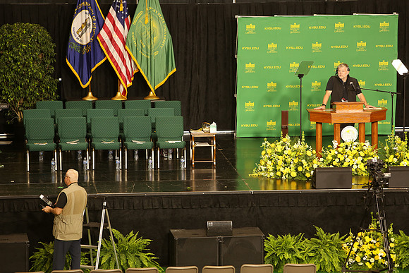 KSU-2025-Grad-1006
