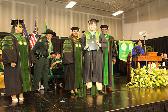KSU-2025-Grad-488