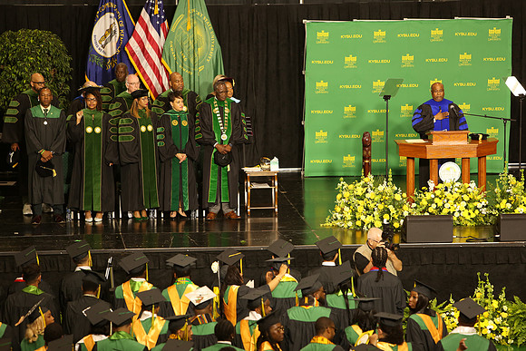 KSU-2025-Grad-1076