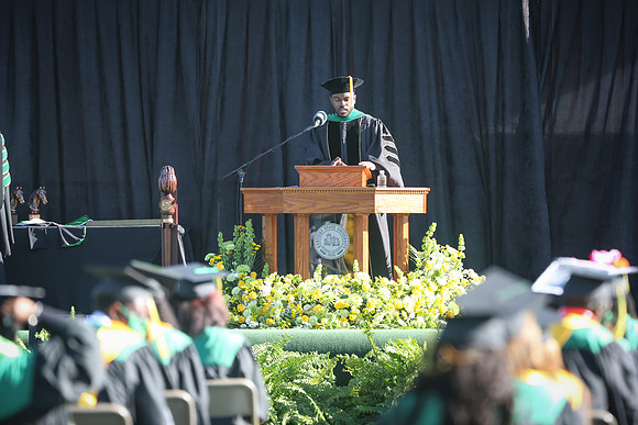 grad2020-328