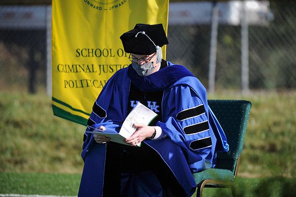 grad2020-100