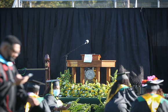 grad2020-94