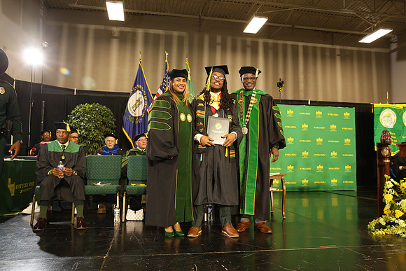 KSU-2025-Grad-1483