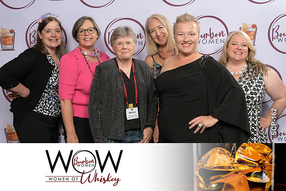 BWA24-16WOW-RedCarpet-115