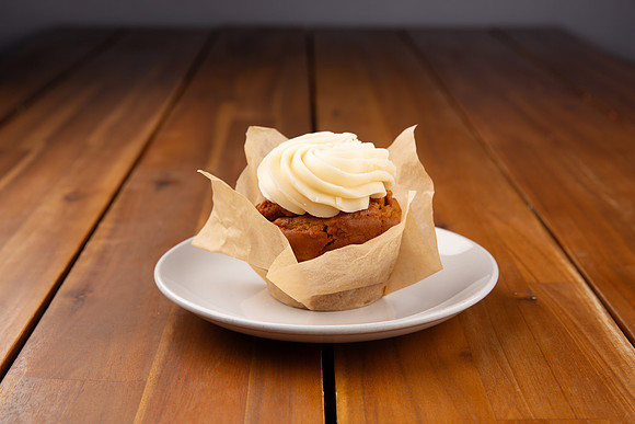 RevivalCoffeeCompany_PumpkinCreamCheeseMuffin_4