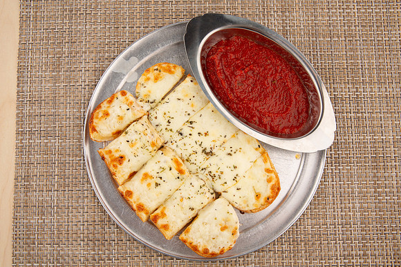 Daddios_8-inchCheeseBread_2