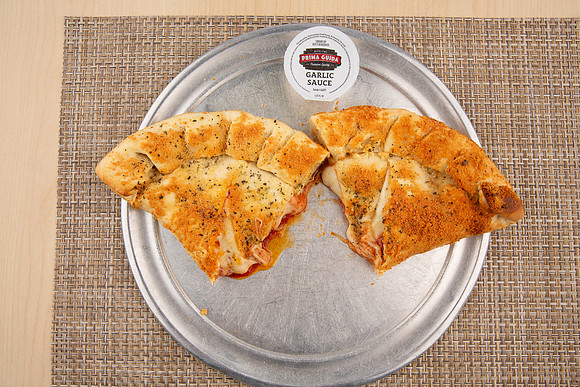 Daddios_Calzones_4