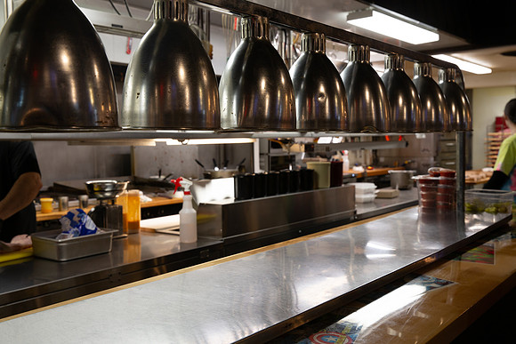 GaslightPizzaGrill_IntExtAction_50