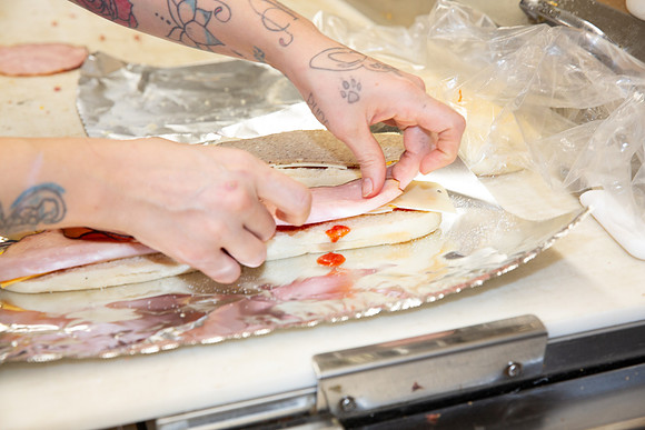 GaslightPizzaGrill_IntExtAction_99