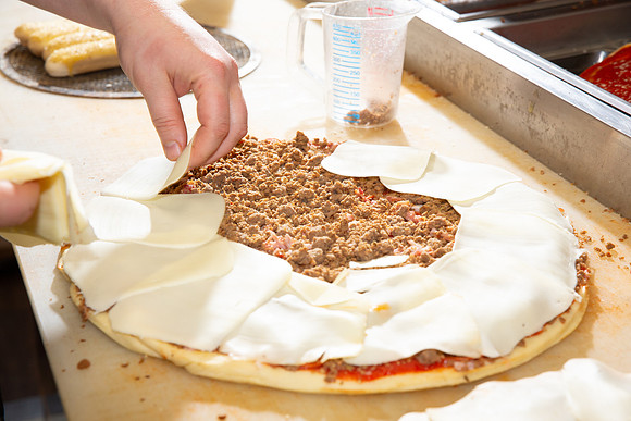 GaslightPizzaGrill_IntExtAction_101