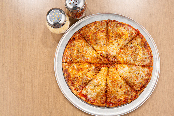 GaslightPizzaGrill_PizzaStromboli_2