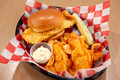 GaslightPizzaGrill_FishFilletSandwich_4