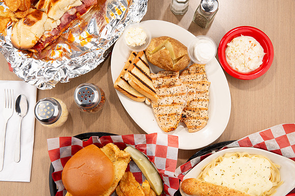 GaslightPizzaGrill_Hero_5