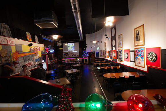 GaslightPizzaGrill_IntExtAction_8