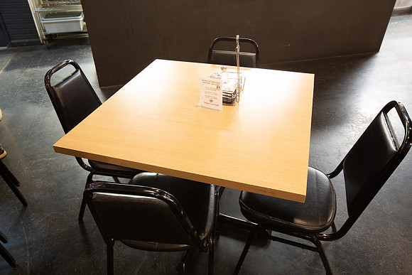 GaslightPizzaGrill_IntExtAction_17