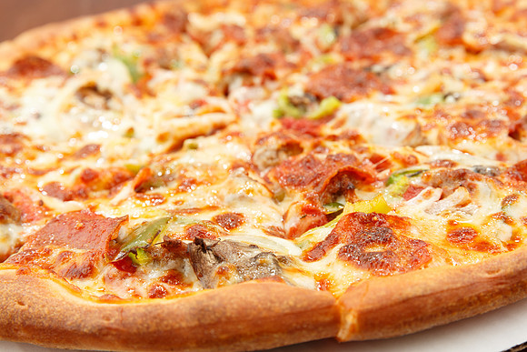BigCityPizzaDanville_TheDeluxe_3 WEB LARGE
