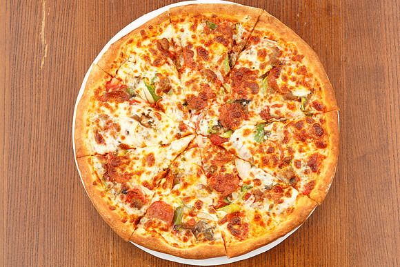 BigCityPizzaDanville_TheDeluxe_1 WEB LARGE