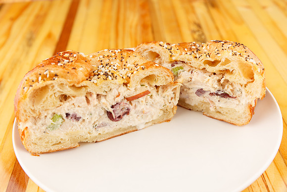 YokefellowCoffeeRoasters_DixieChickenSaladCroissantSandwich_2