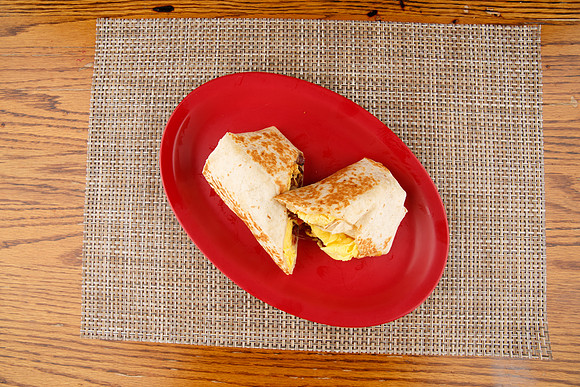 BurgerGirl_CheesyBreakfastWrap_3