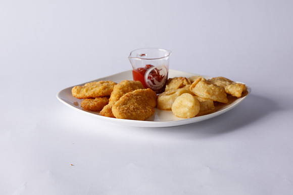 PEP_25_LocalEatsPhotography_BeanCove_ChickenTenderBasket_100