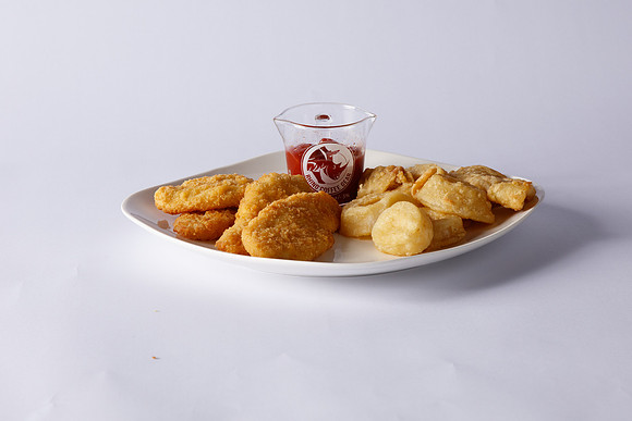 PEP_25_LocalEatsPhotography_BeanCove_ChickenTenderBasket_102