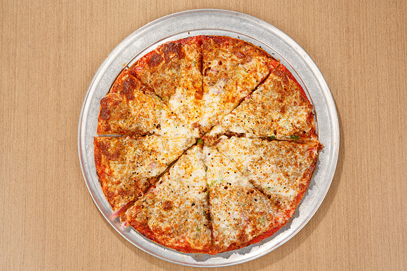 GaslightPizzaGrill_PizzaCauliflowerCrust_3-2026Aug