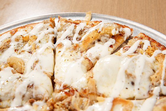 GaslightPizzaGrill_PizzaPulledPork_6-2026Aug