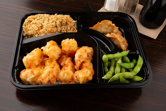 BentoAsianKitchenSushi_BangBangShrimpBentoBox_4