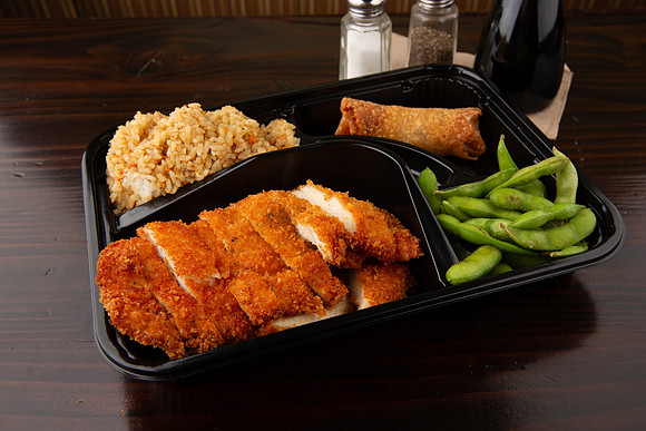 BentoAsianKitchenSushi_ChickenKatsuBentoBox_1