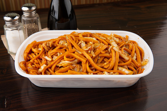 BentoAsianKitchenSushi_ChickenLoMein_3