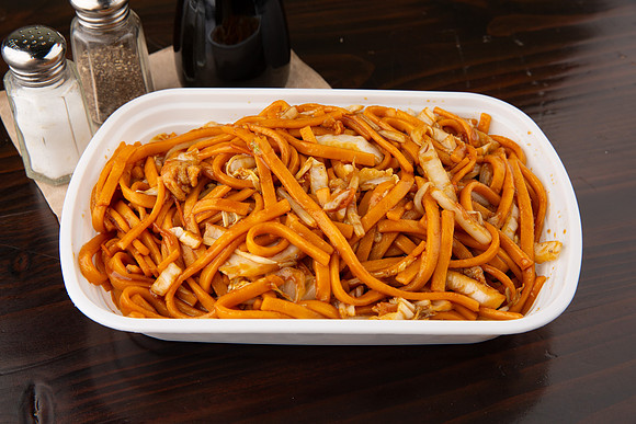 BentoAsianKitchenSushi_ChickenLoMein_4