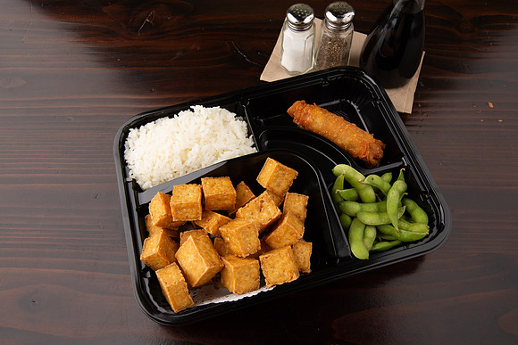 BentoAsianKitchenSushi_FriedTofuBentoBox_2