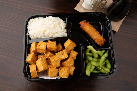 BentoAsianKitchenSushi_FriedTofuBentoBox_6