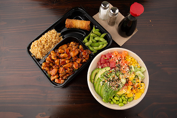 BentoAsianKitchenSushi_Hero_13