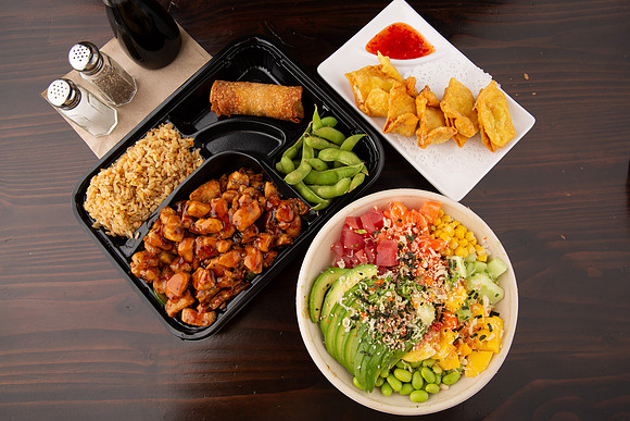 BentoAsianKitchenSushi_Hero_14