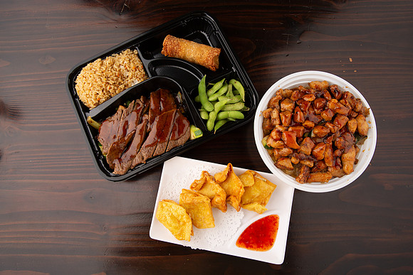 BentoAsianKitchenSushi_Hero_17