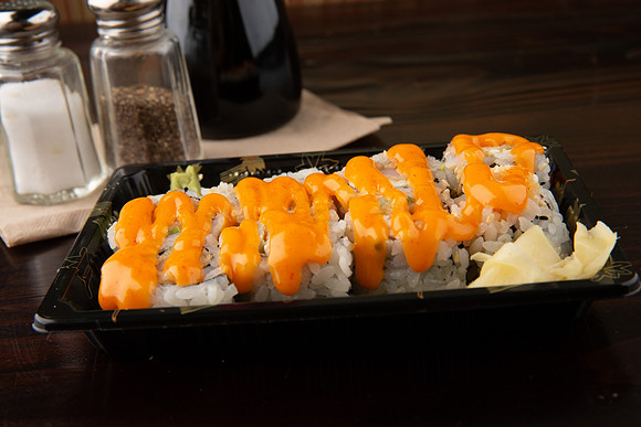 BentoAsianKitchenSushi_MexicanRoll_3