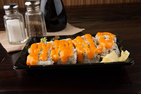 BentoAsianKitchenSushi_MexicanRoll_4