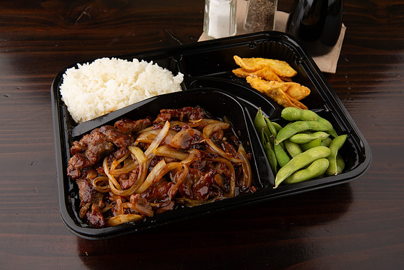 BentoAsianKitchenSushi_SukiyakiSteakBentoBox_1