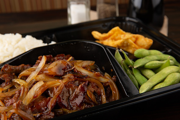 BentoAsianKitchenSushi_SukiyakiSteakBentoBox_5