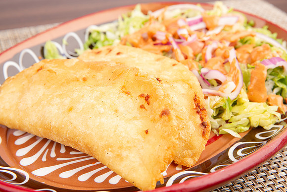 TaqueroMucho_Taqueria_EmpanadasDeQueso_2