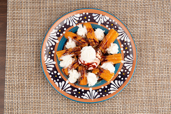 TaqueroMucho_Desserts_Churros_3