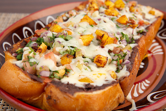 TaqueroMucho_Taqueria_Mollete_6
