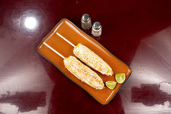 LosCabosMexicanGrill_Appetizers_Elotes_03