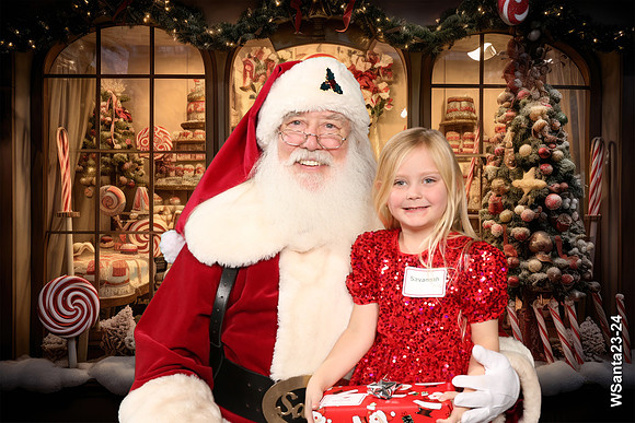 WSanta23-24