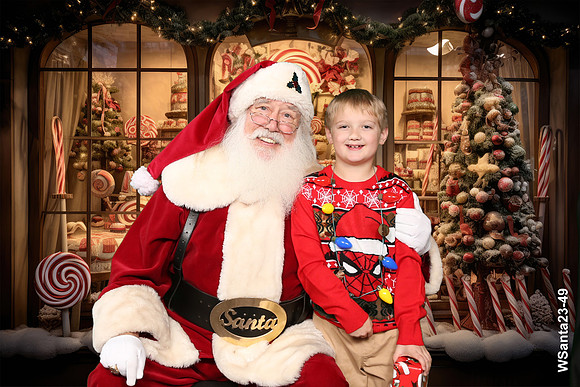 WSanta23-49