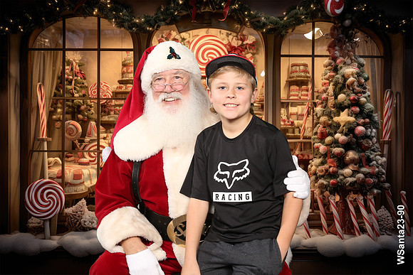 WSanta23-90