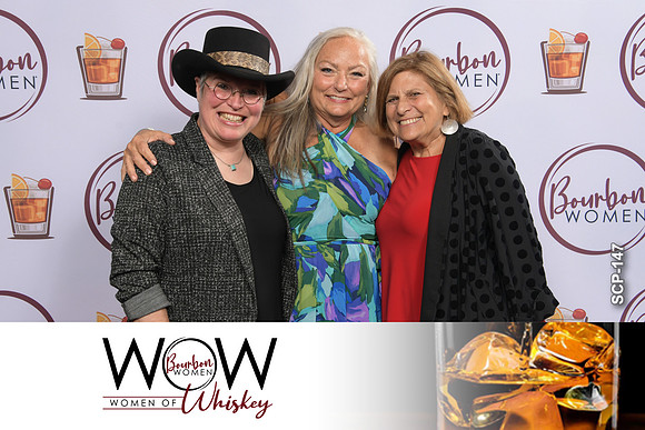 BWA24-16WOW-RedCarpet-106