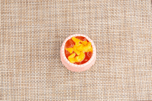 TaqueroMucho_Drinks_PeachSangria_3