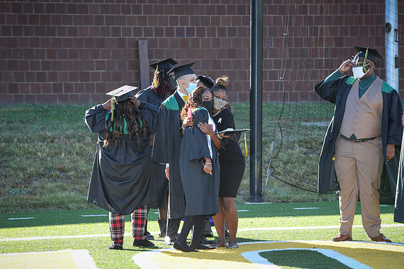 grad2020-80